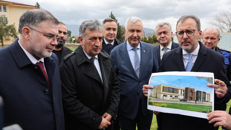 AK Partili Bilal Saygılı'dan müjde: 'Kemalpaşa'da yeni Gençlik Merkezi kuruluyor'