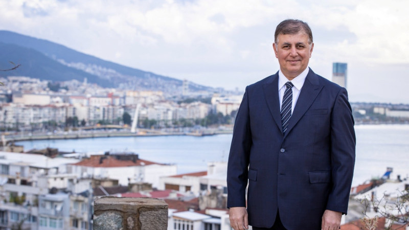 Cemil Tugay'dan kordon altı’nda 3 bin 300 araçlık otopark müjdesi!