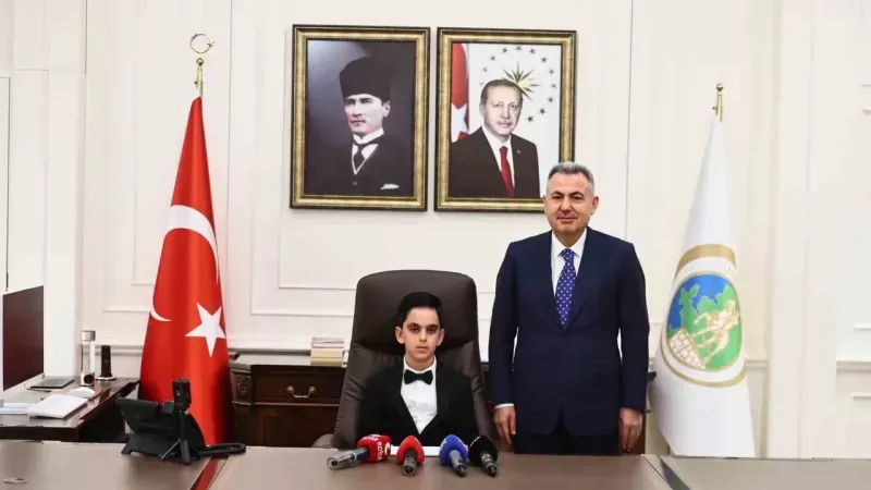 İzmir Valiliği makamı 23 Nisan’da İlkokul Öğrencisine Devredildi