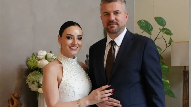 Görkem Duman ve Sevcan Orhan Nişanlandı