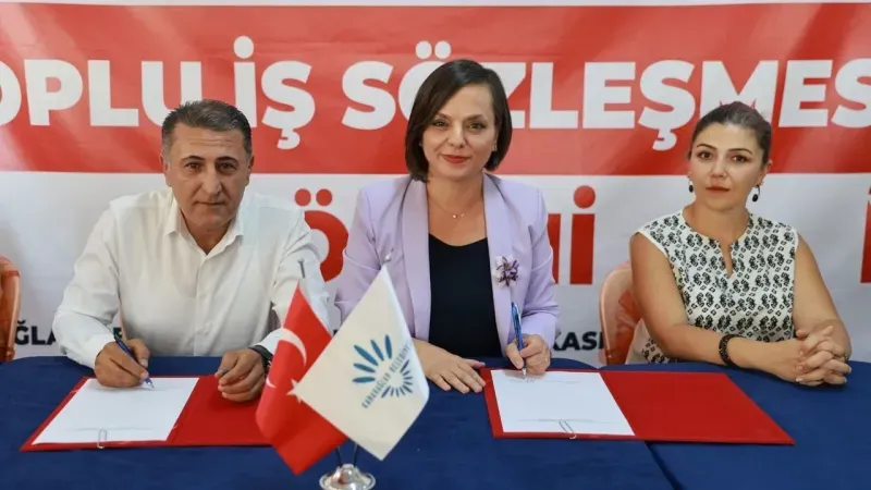 Karabağlar Belediyesi'nde 119 işçiyi kapsayan toplu iş sözleşmesi imzalandı