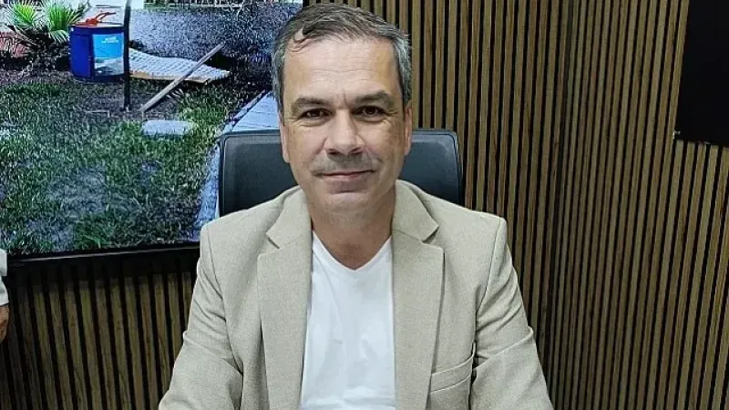 İzmir Büyükşehir Belediyesi MHP Grup Başkanvekili Bahadır Altınkeser’den Buca Belediyesi’ne Kent Lokantaları tepkisi