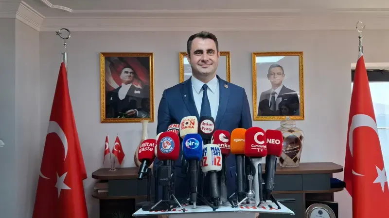 YENİ Parti İzmir’de kurucu yönetimin görev dağılımı açıklandı